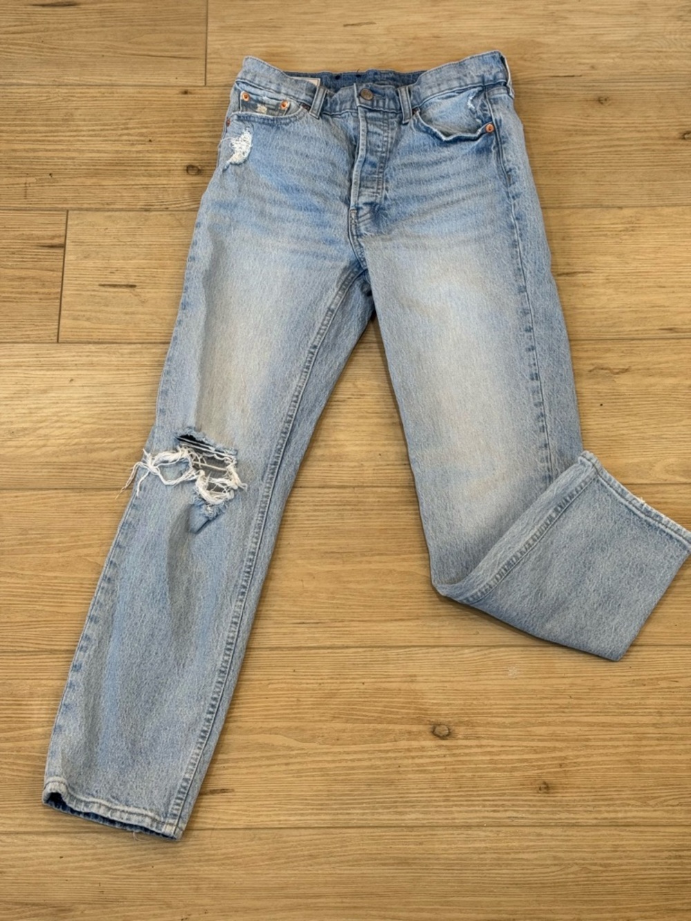 GAP Light Blue Distressed Cheeky Straight High Rise Jeans